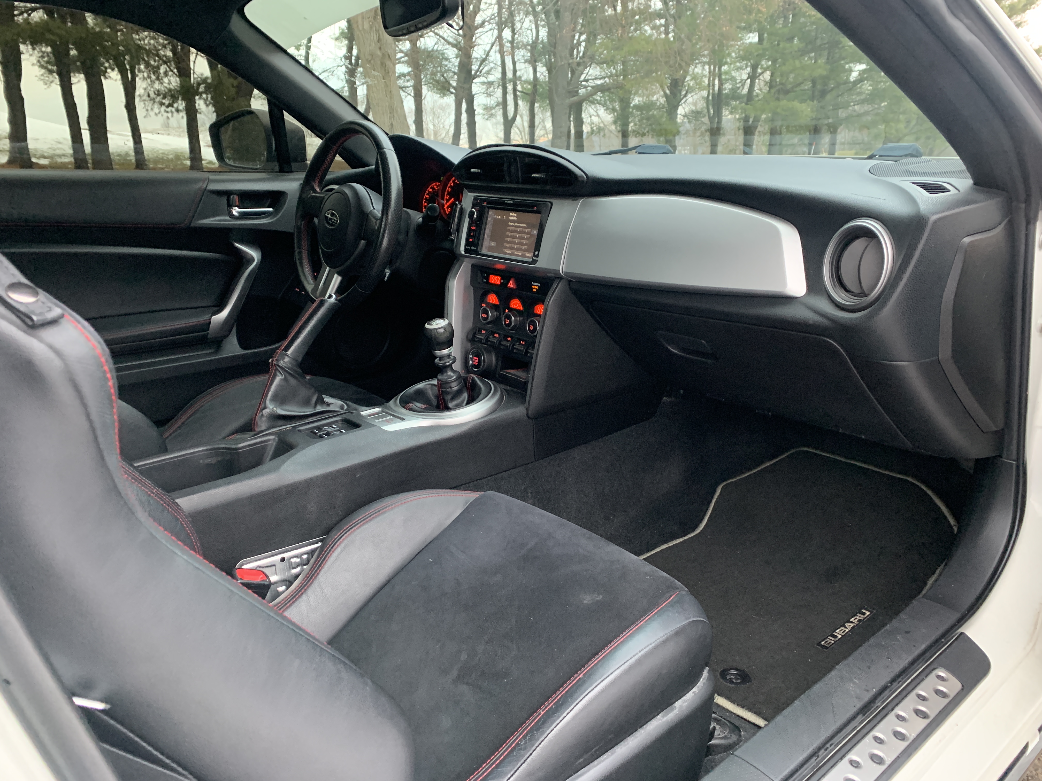 2013 Subaru BRZ Limited - 6 Speed FA20 Boxer with Toyota D-4S Dual Injection, TORSEN LSD, Japan-Built — photo 65